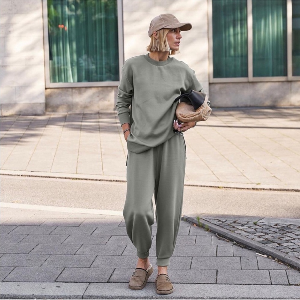 Varley Gray Track Pants & Joggers